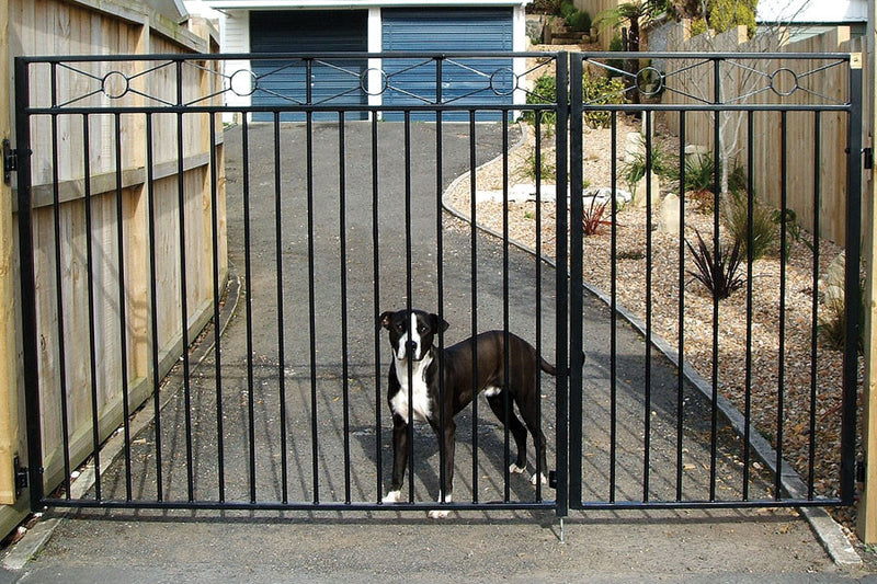 Driveway Gates - Red Stag Gates & Fences